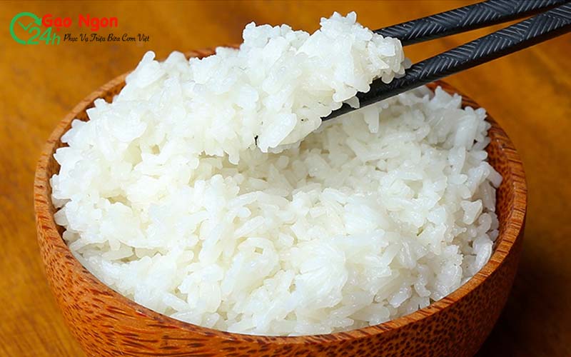 Cách nhận biết và nấu cơm ngon với gạo thơm lài